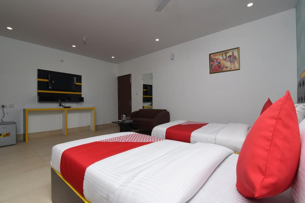 Capital O 13310 Noida Suites Zewnętrze zdjęcie