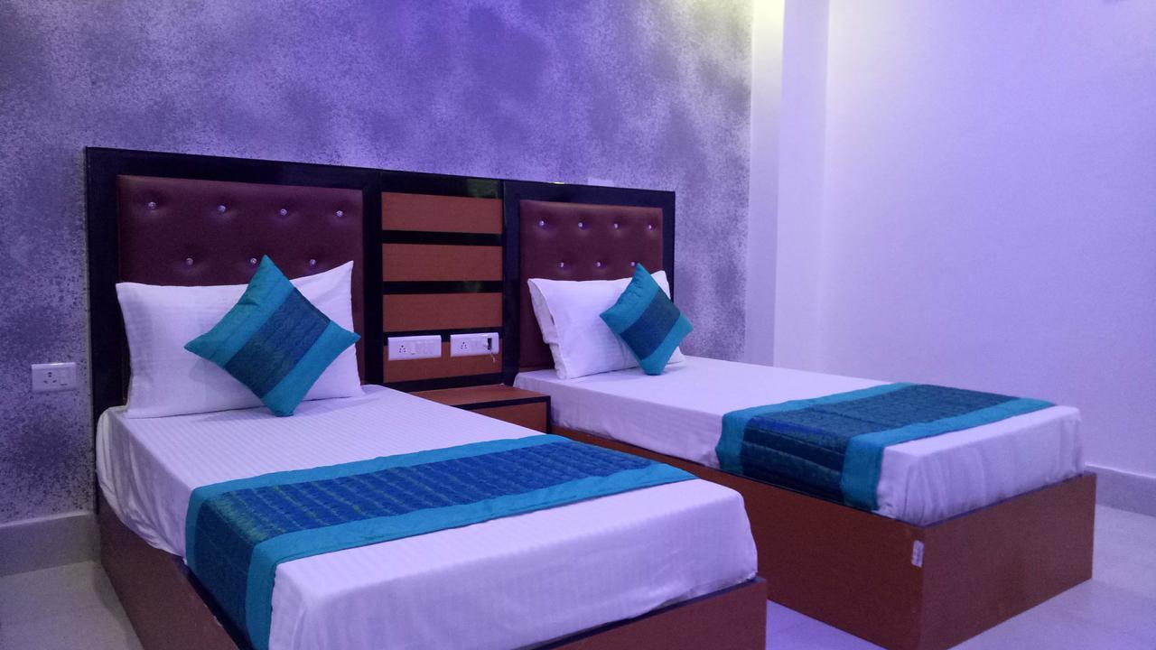 Capital O 13310 Noida Suites Zewnętrze zdjęcie