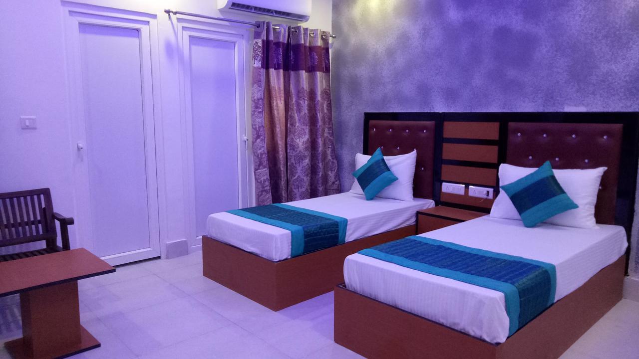 Capital O 13310 Noida Suites Zewnętrze zdjęcie
