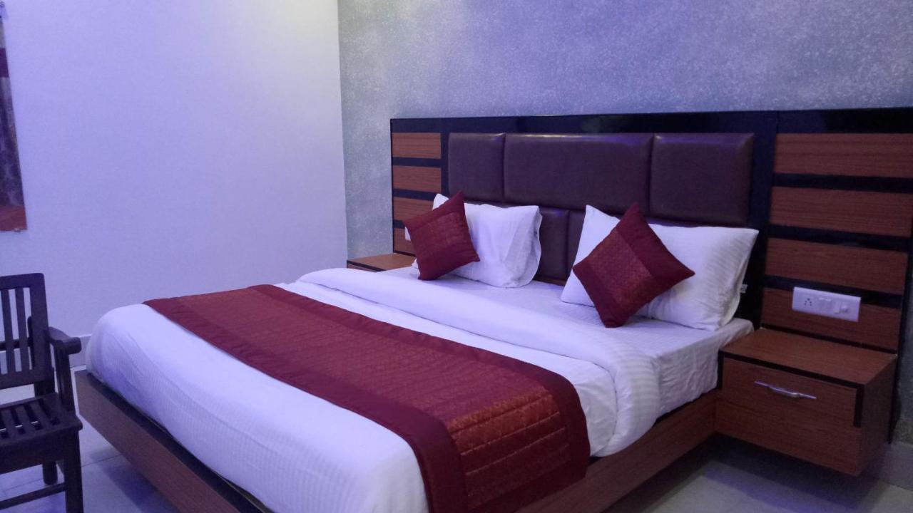 Capital O 13310 Noida Suites Zewnętrze zdjęcie