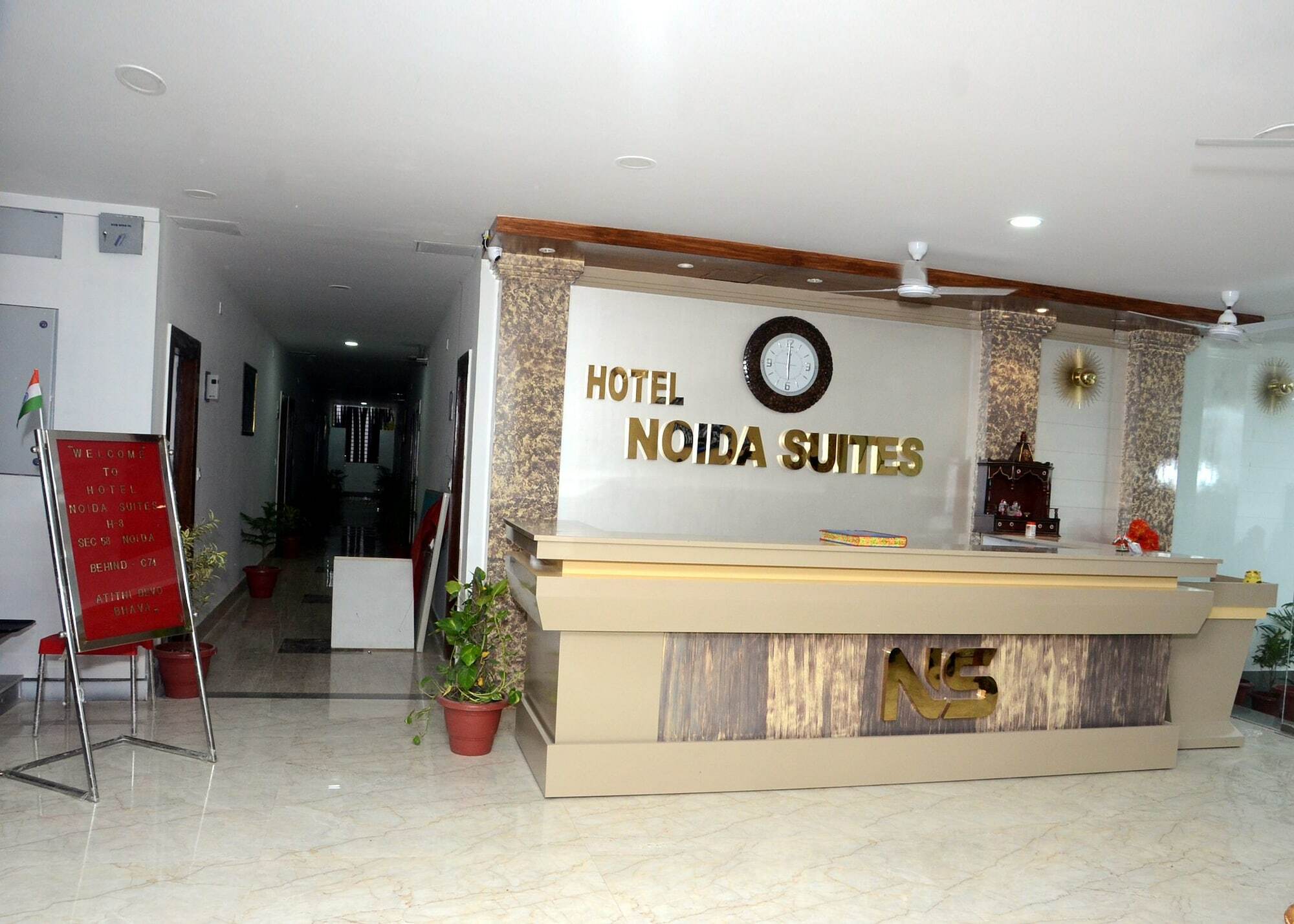 Capital O 13310 Noida Suites Zewnętrze zdjęcie